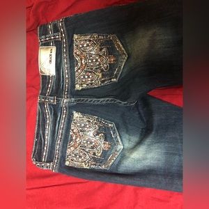 grace in LA cowgirl jeans